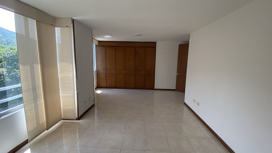 Apartamento de 3 alcobas en venta en Tierra Linda Del Vergel, Ibagué, 110 m² · foto 14 de 21