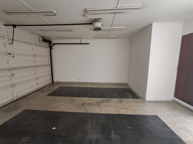 Casa de 5 alcobas en arriendo en Belén Las Mercedes, Medellín, 280 m² · foto 3 de 24
