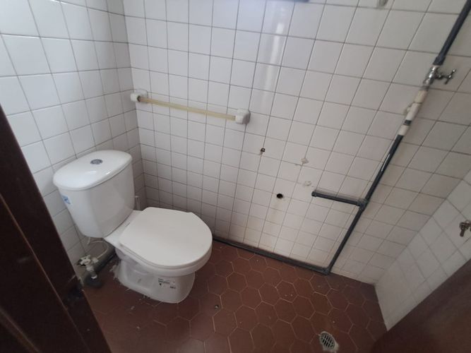 Casa de 5 alcobas en arriendo en Belén Las Mercedes, Medellín, 280 m² · foto 4 de 24