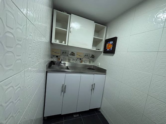 Oficina en arriendo en Cristo Rey, Medellín, 64 m² · foto 10 de 12