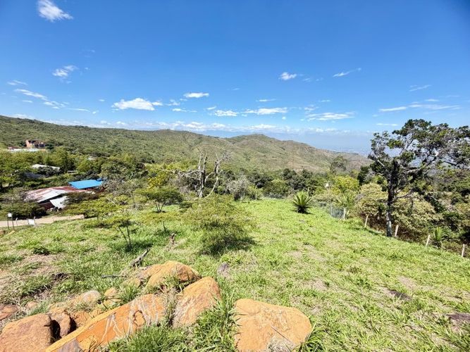 Lote en venta en Arroyohondo, Yumbo, 3197 m² · foto 3 de 11