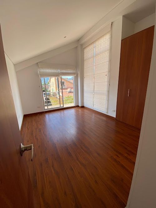 Casa de 4 alcobas en venta en Vereda La Balsa, Chía, 242 m² · foto 10 de 19