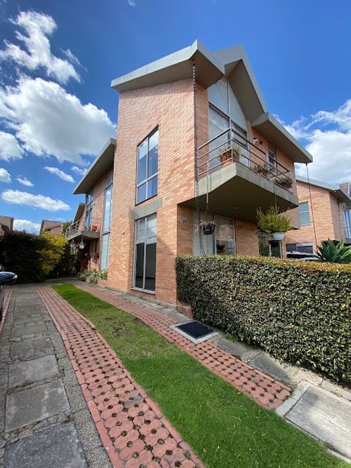 Casa de 4 alcobas en venta en Vereda La Balsa, Chía, 242 m² · foto 17 de 19
