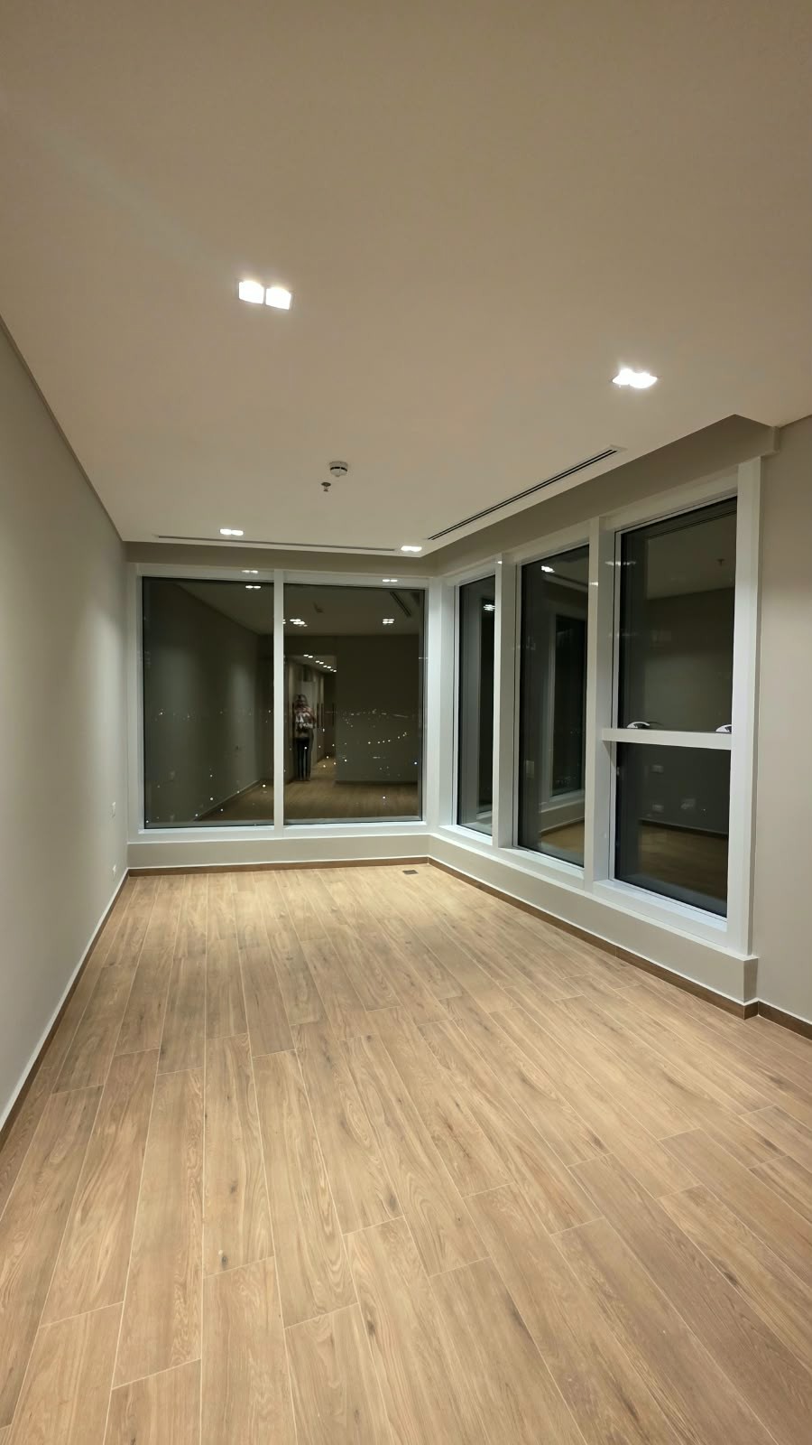 EN ALQUILER: AMPLIO DEPARTAMENTO DE 3 HAB. EN MBURUCUYÁ 4500 USD — foto 1