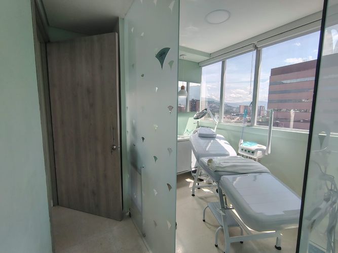 Consultorio en arriendo en Las Casitas, Sabaneta, 33 m² · foto 7 de 11