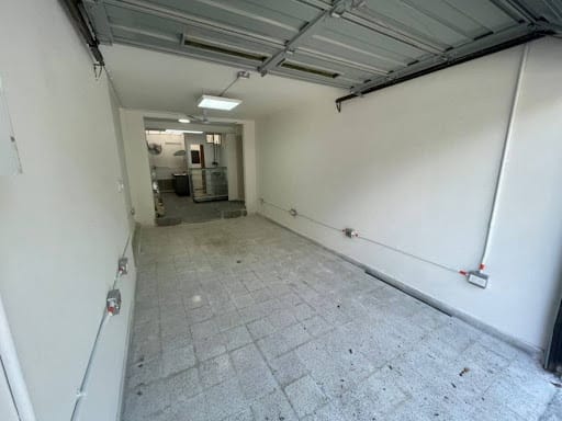 Local en arriendo en Estadio, Medellín, 27 m² · foto 7 de 15