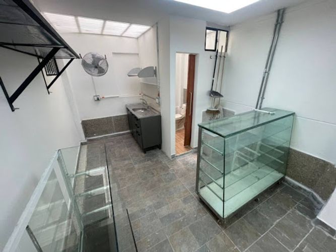 Local en arriendo en Estadio, Medellín, 27 m² · foto 9 de 15