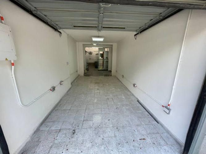 Local en arriendo en Estadio, Medellín, 27 m² · foto 10 de 15