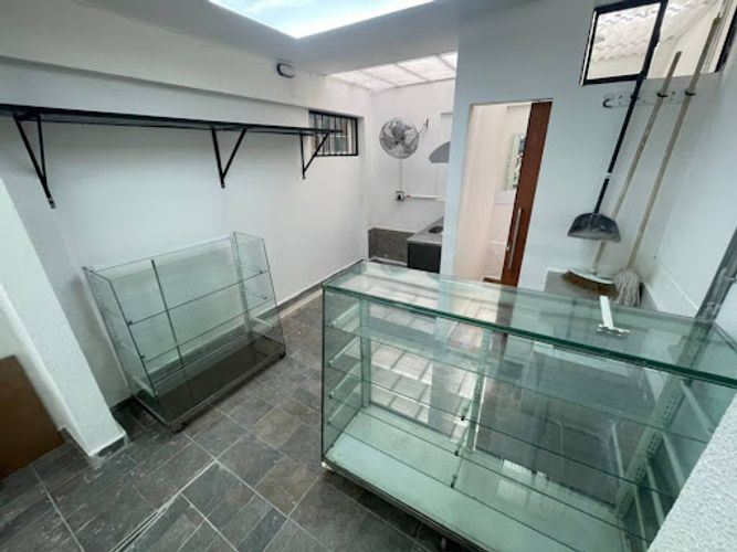 Local en arriendo en Estadio, Medellín, 27 m² · foto 13 de 15