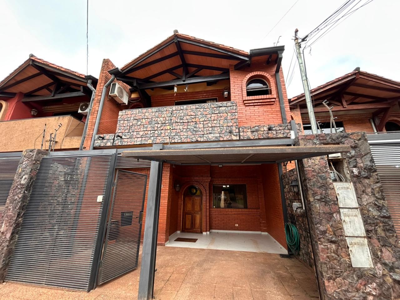 DÚPLEX EN ALQUILER – FERNANDO DE LA MORA, ZONA NORTE — foto 2