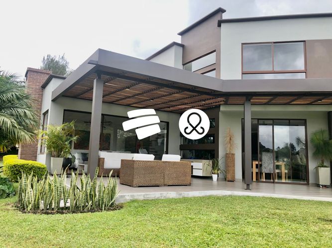 Casa de 4 alcobas en venta en Samaria, El Carmen de Viboral · foto 2 de 15