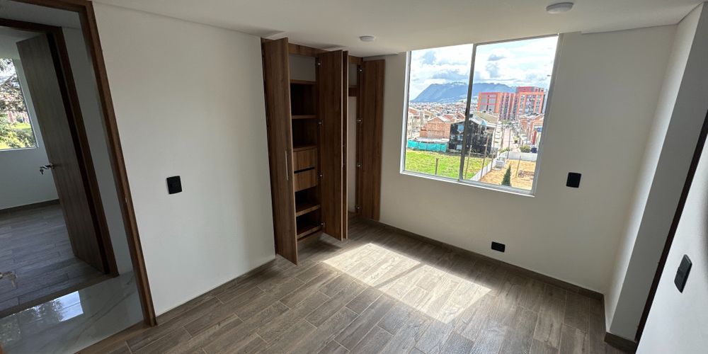 Apartamento de 4 alcobas en venta en Prados Del Mirador, Zipaquirá, 104 m² · foto 14 de 24