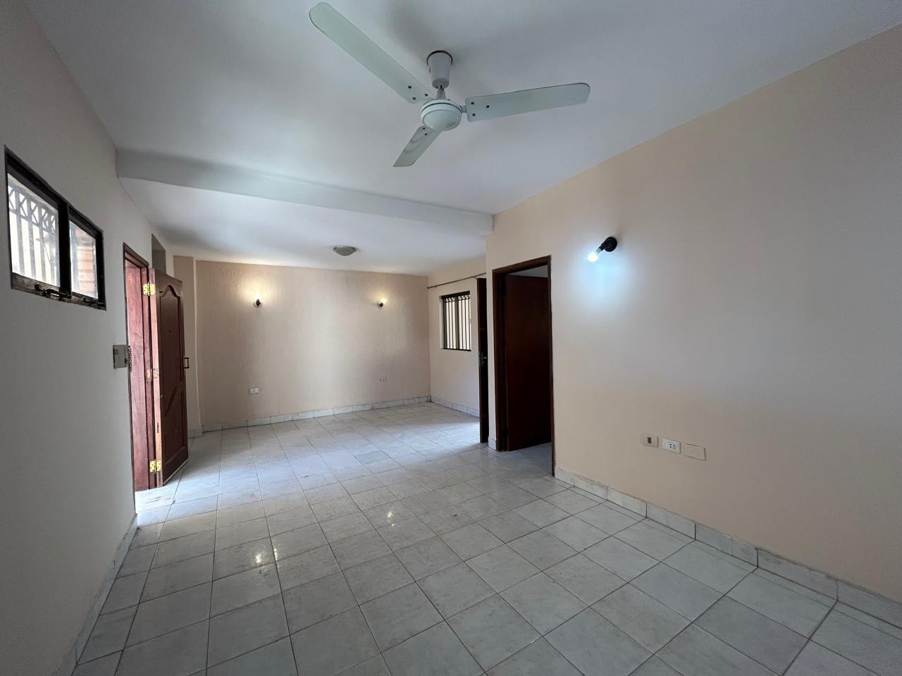 DÚPLEX EN ALQUILER – FERNANDO DE LA MORA — foto 2
