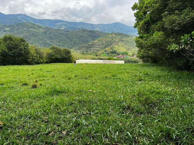 Lote en venta en Tablones, Palmira, 3140 m² · foto 10 de 11