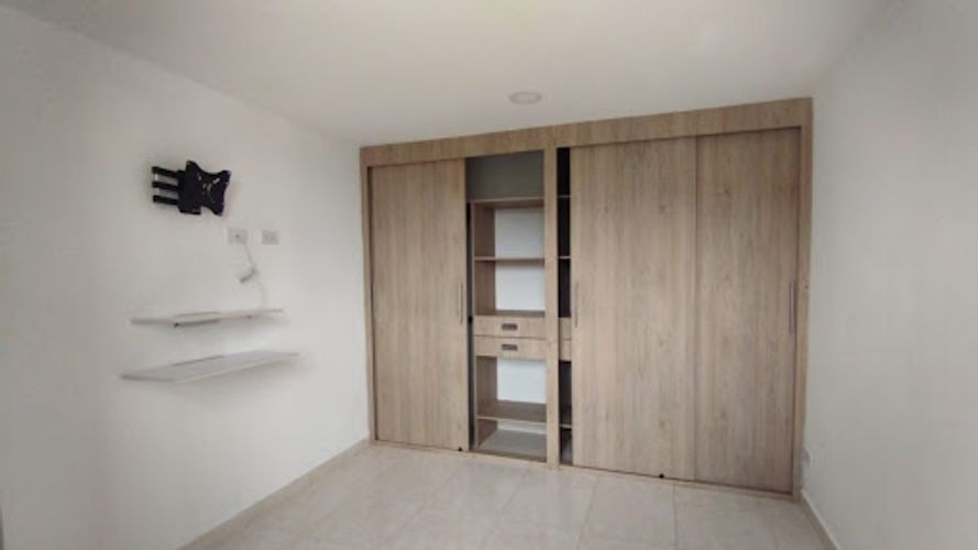 Apartamento de 2 alcobas en arriendo en El Porvenir, Medellín, 47 m² · foto 8 de 13