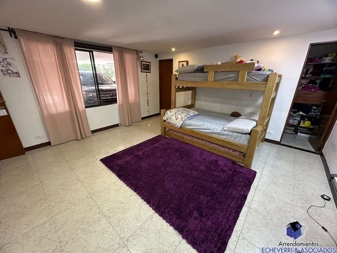 Casa en venta en Loma De Las Brujas, Envigado · foto 8 de 24