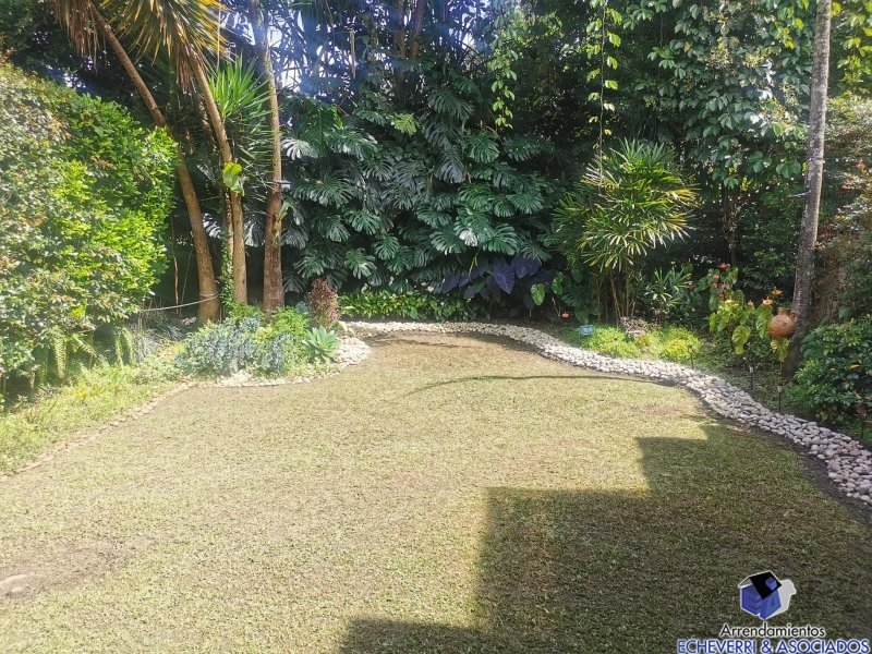 Casa en venta en Loma De Las Brujas, Envigado · foto 12 de 24