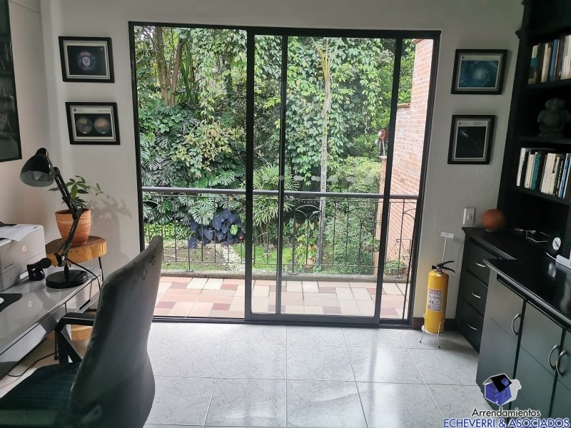 Casa en venta en Loma De Las Brujas, Envigado · foto 13 de 24
