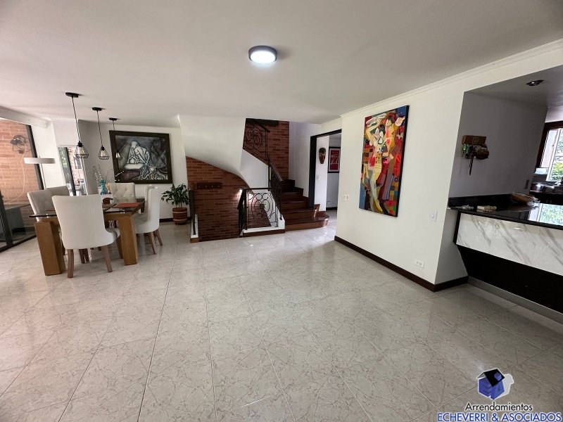 Casa en venta en Loma De Las Brujas, Envigado · foto 14 de 24