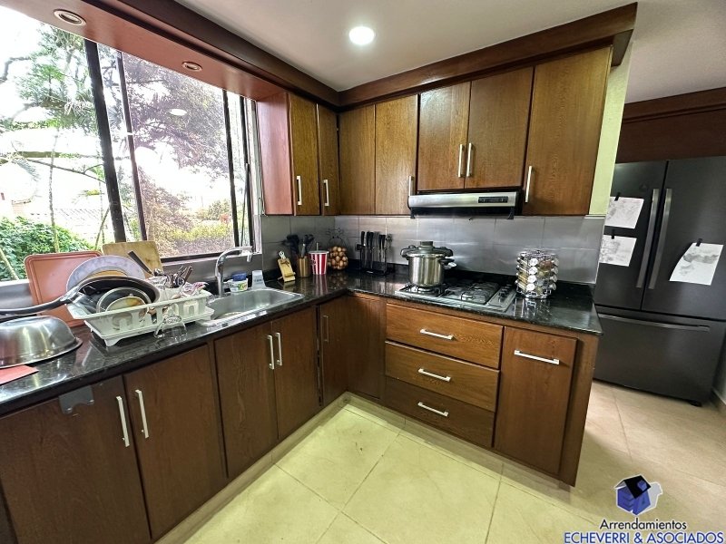 Casa en venta en Loma De Las Brujas, Envigado · foto 21 de 24