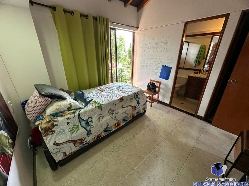 Casa en venta en Loma De Las Brujas, Envigado · foto 22 de 24