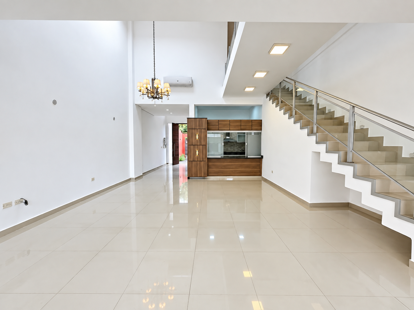 EN ALQUILER- MODERNO DUPLEX CON PISCINA ZONA GOETHE — foto 1