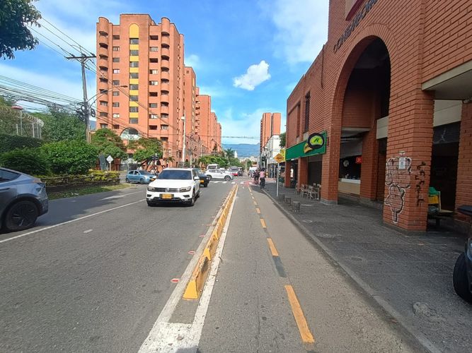 Local en arriendo en Suramericana, Medellín, 28 m² · foto 4 de 8