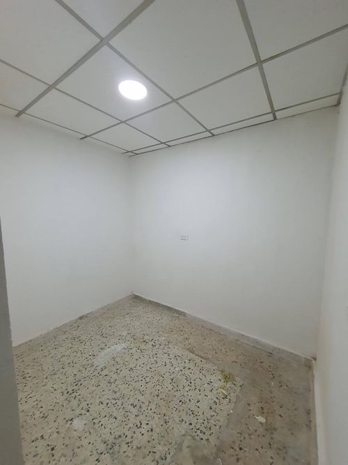 Apartamento de 6 alcobas en venta en Los Robles, Soledad, 72 m² · foto 3 de 13