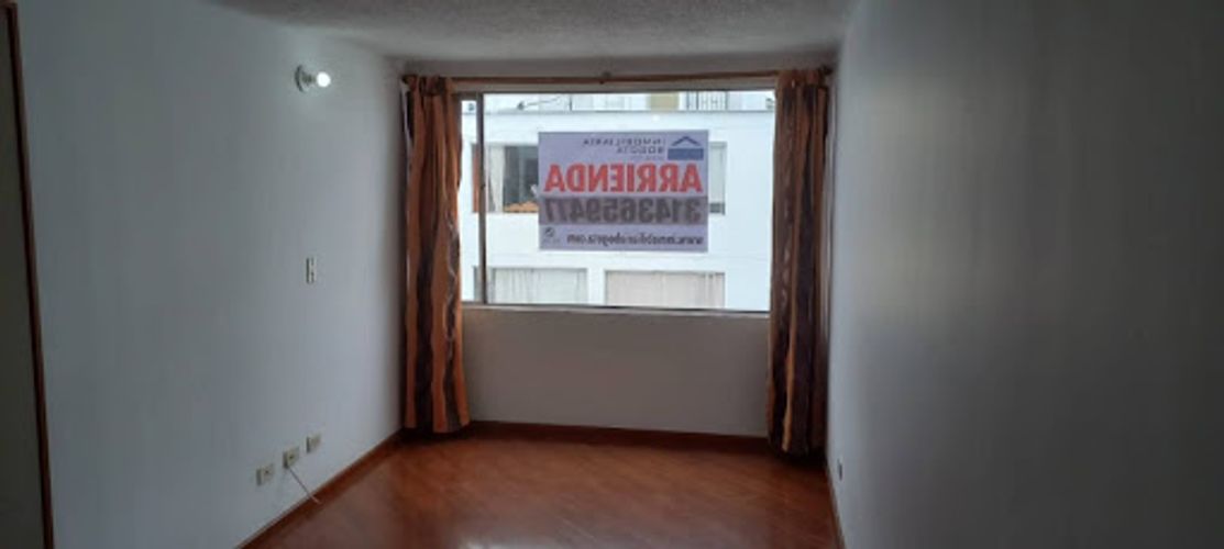 Apartamento de 3 alcobas en arriendo en Pradera Norte, Bogotá, 50 m² · foto 2 de 20