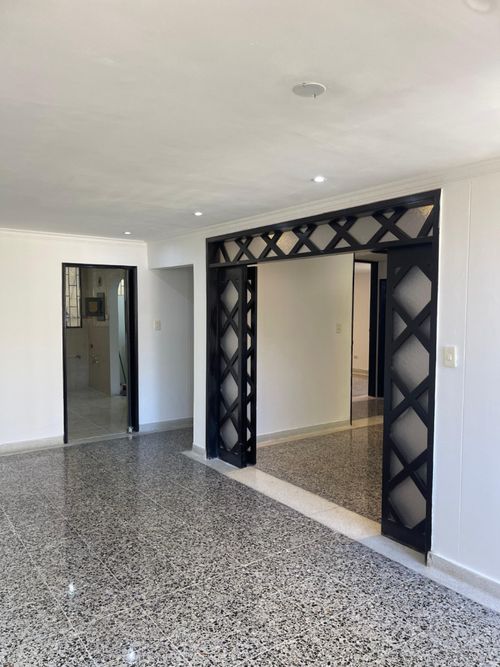 Apartamento de 2 alcobas en venta en Altos De Riomar, Barranquilla, 89 m² · foto 3 de 18