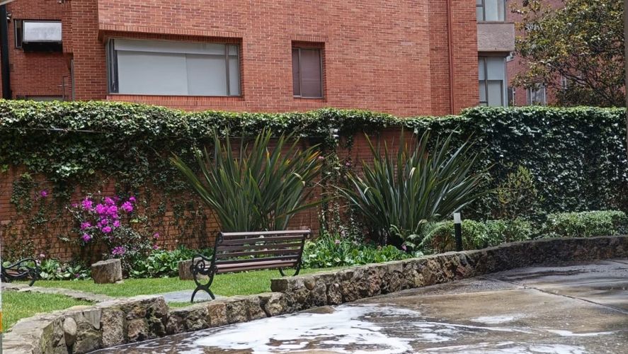 Apartamento de 3 alcobas en venta en Los Rosales, Bogotá, 173 m² · foto 24 de 24