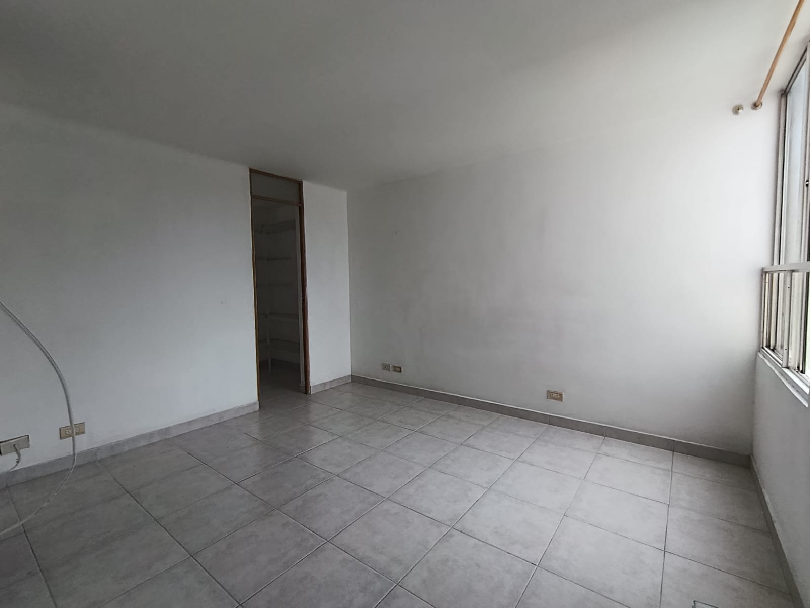Apartamento en arriendo en Belén, Medellín · foto 4 de 17