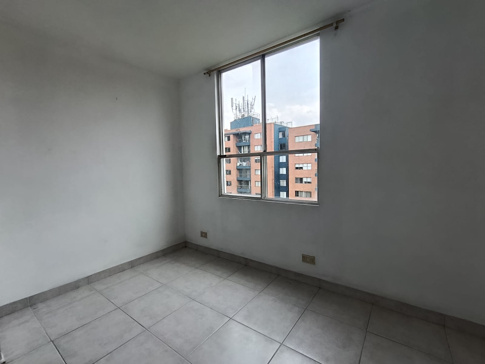 Apartamento en arriendo en Belén, Medellín · foto 9 de 17
