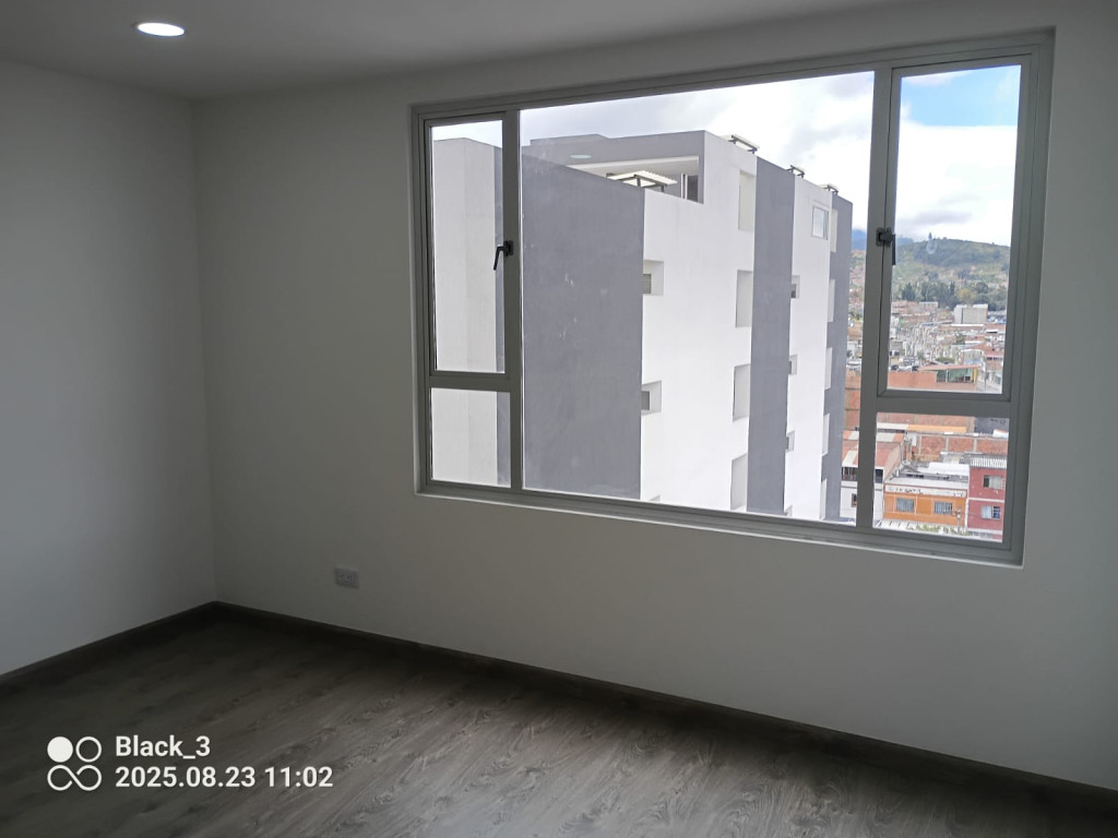 Apartamento en venta en Ingles, Bogotá · foto 7 de 15