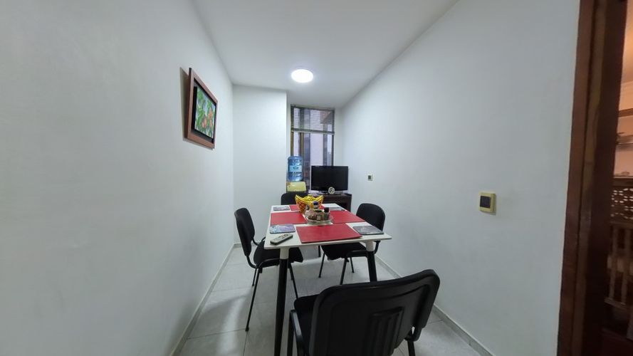 Apartamento de 3 alcobas en venta en La Carolina, Bogotá, 260 m² · foto 6 de 21
