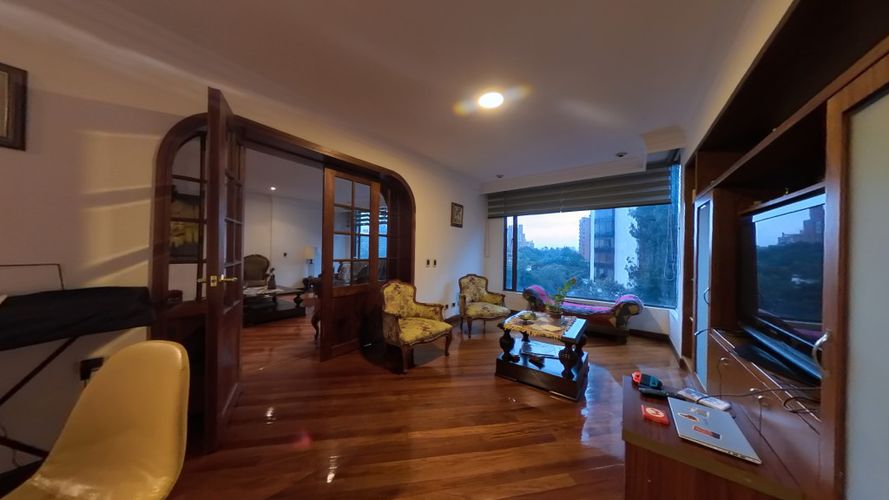 Apartamento de 3 alcobas en venta en La Carolina, Bogotá, 260 m² · foto 12 de 21
