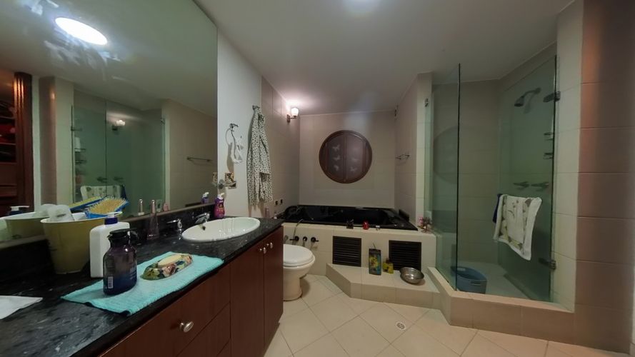 Apartamento de 3 alcobas en venta en La Carolina, Bogotá, 260 m² · foto 21 de 21