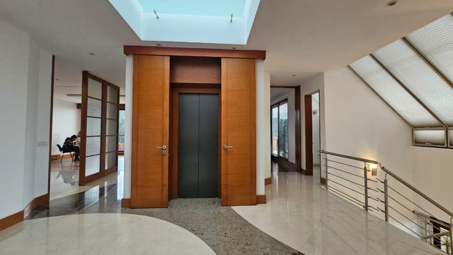 Apartamento de 4 alcobas en venta en Santa Barbara Alta, Bogotá, 420 m² · foto 2 de 23