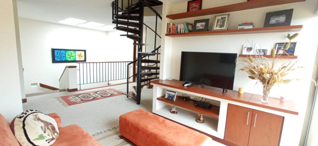 Casa de 3 alcobas en venta en Sindamanoy, Chía, 260 m² · foto 11 de 24