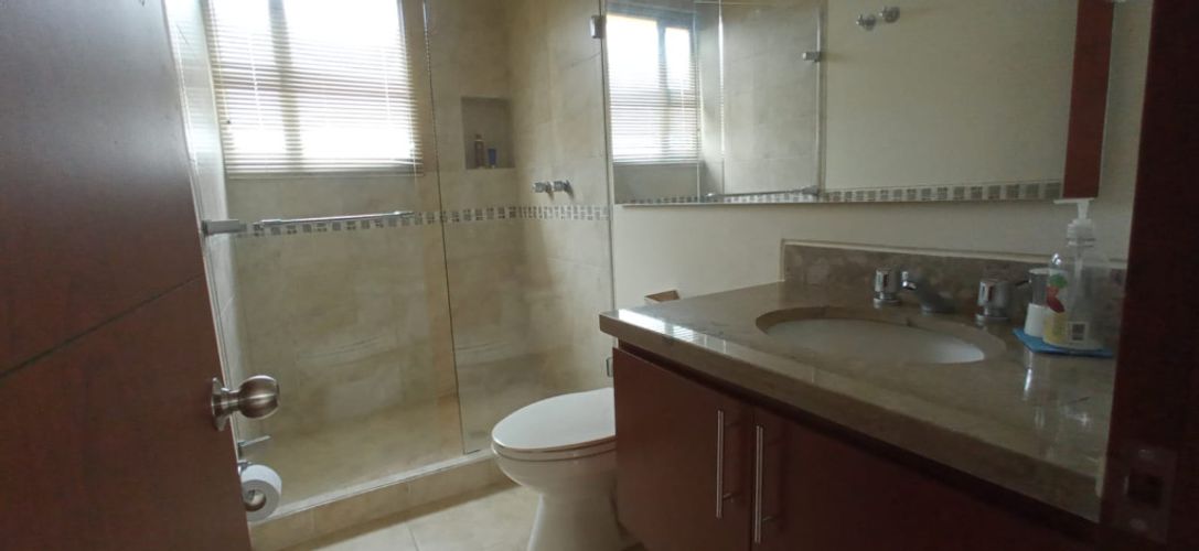Casa de 3 alcobas en venta en Sindamanoy, Chía, 260 m² · foto 23 de 24