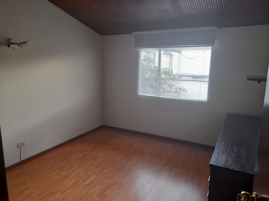 Casa en venta en Andes Norte, Bogotá · foto 3 de 13
