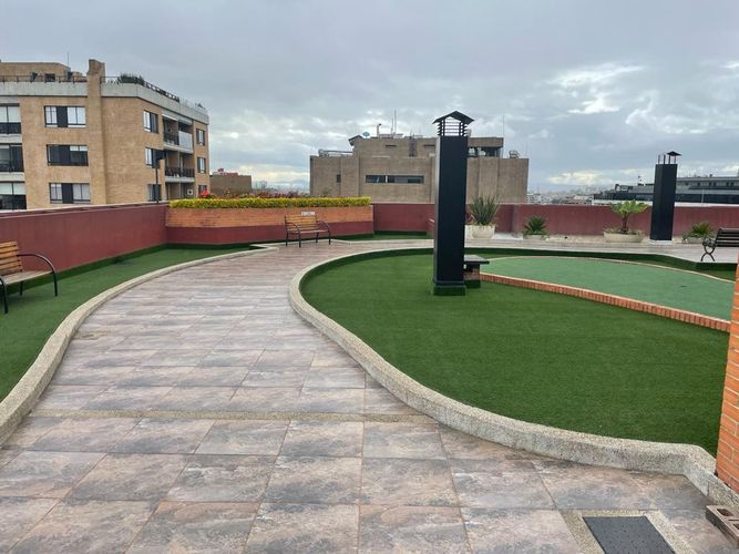 Apartamento de 2 alcobas en venta en Chico Norte, Bogotá, 154 m² · foto 12 de 16