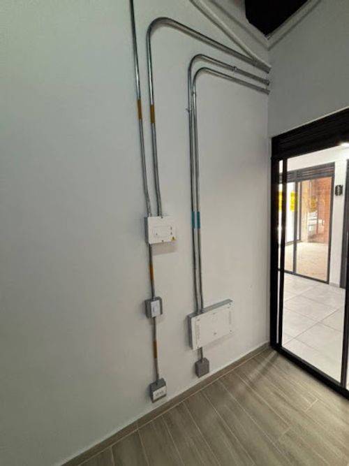 Local en arriendo en Manchester, Bello, 20 m² · foto 3 de 5