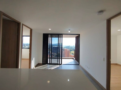 Apartamento en arriendo en Llano Grande, Rionegro · foto 7 de 18