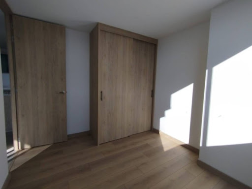 Apartamento en arriendo en Llano Grande, Rionegro · foto 13 de 18