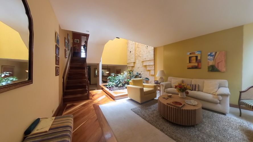 Casa de 3 alcobas en venta en Bosque Medina, Bogotá, 237 m² · foto 2 de 24