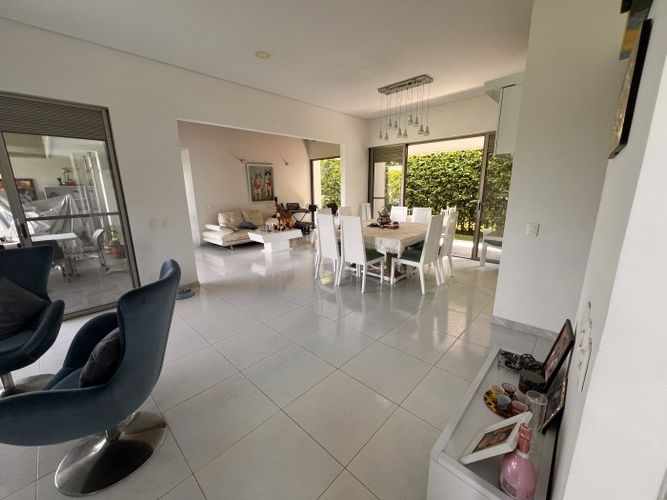 Casa de 4 alcobas en venta en La Morada, Jamundí, 672 m² · foto 4 de 24