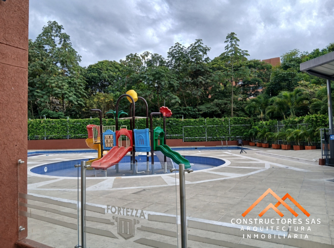Apartamento de 3 alcobas en venta en Picaleña Y Mirolindo, Ibagué, 56 m² · foto 4 de 14