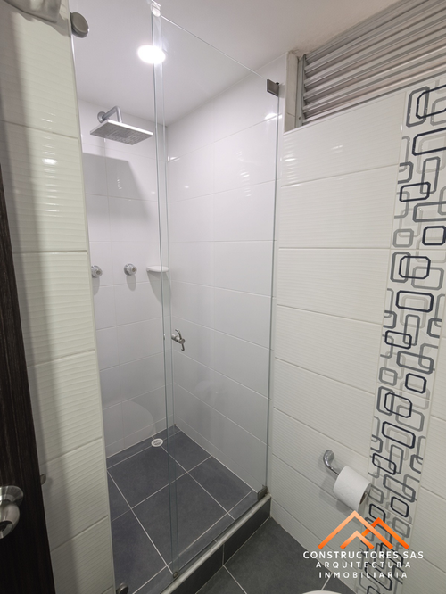 Apartamento de 3 alcobas en venta en Picaleña Y Mirolindo, Ibagué, 56 m² · foto 9 de 14