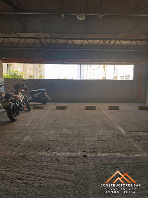 Apartamento de 3 alcobas en venta en Picaleña Y Mirolindo, Ibagué, 56 m² · foto 11 de 14